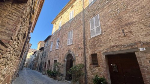 Casa indipendente a Monteleone d'Orvieto