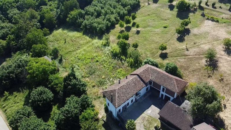 Casa a Isola d'Asti