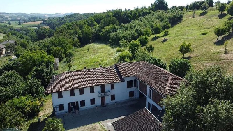 Casa a Isola d'Asti