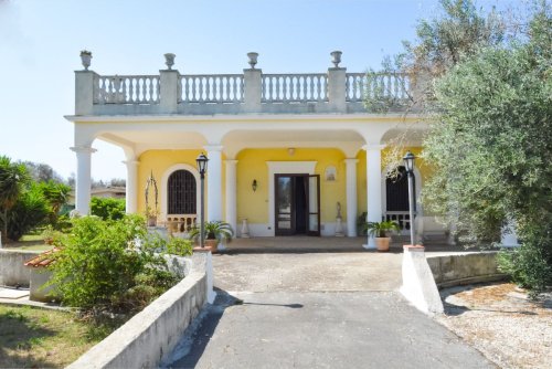 Villa à San Vito dei Normanni