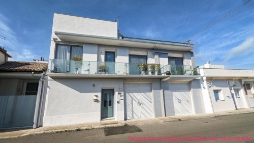 Casa indipendente a San Michele Salentino