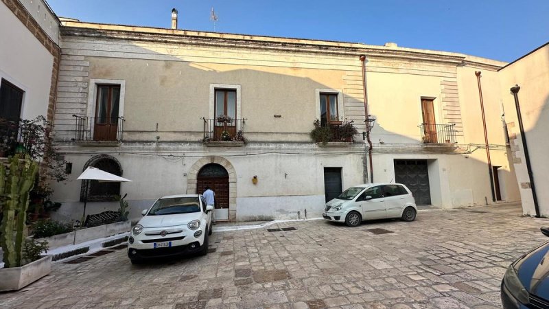 Особняк в Мезанье