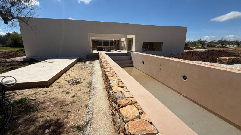 圣维托-代诺尔曼尼别墅