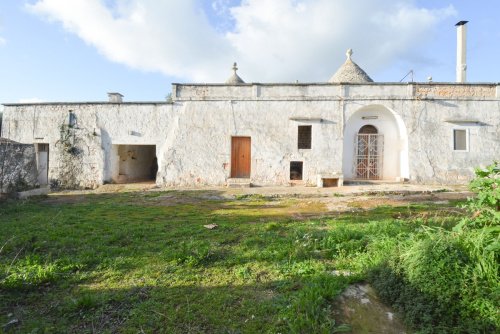 Отдельно стоящий дом в Чистернино