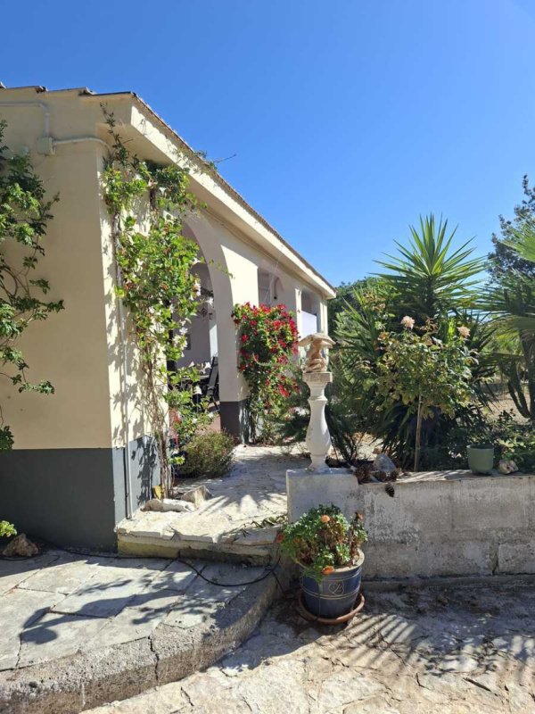 Villa in Carovigno