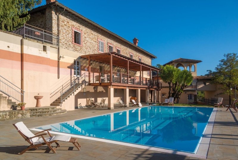 Имение в Кремолино