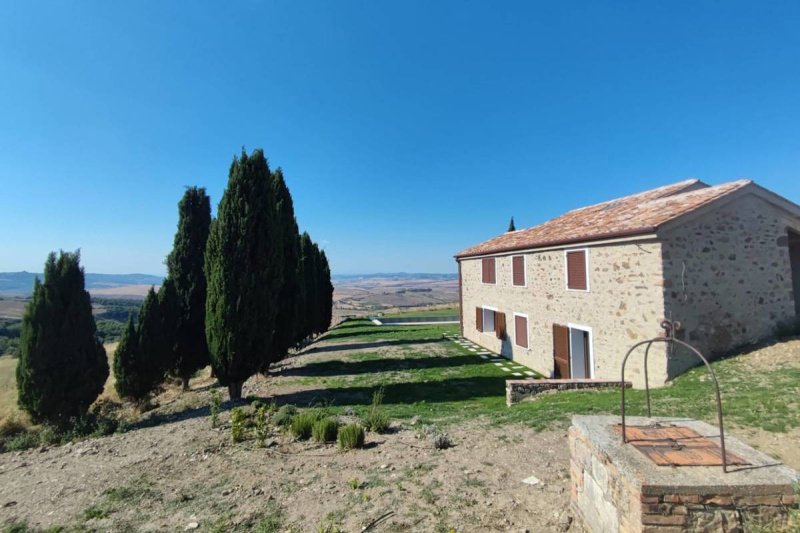 Klein huisje op het platteland in Castiglione d'Orcia