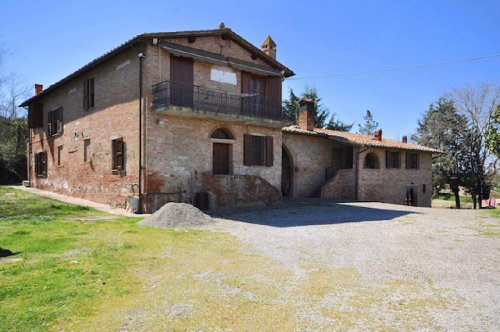 Ferme à Chiusi