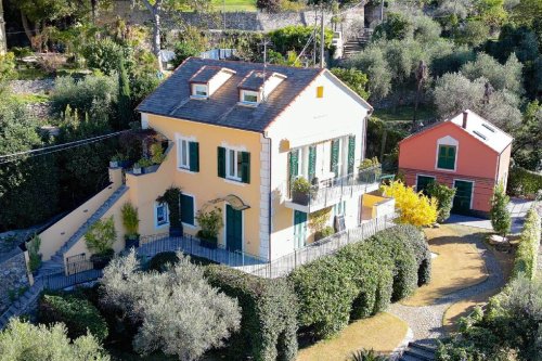 Apartment in Camogli