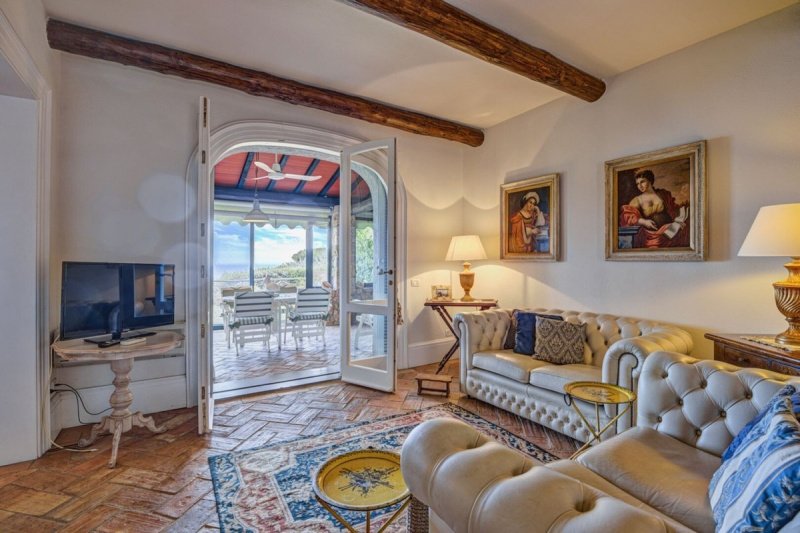 奥尔贝泰洛公寓