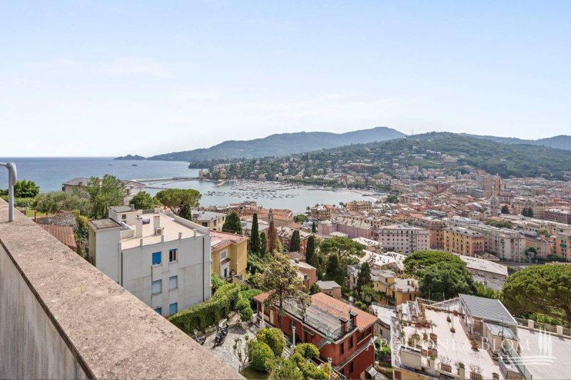 Apartamento en Rapallo