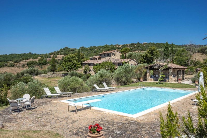 Farmhouse in Passignano sul Trasimeno