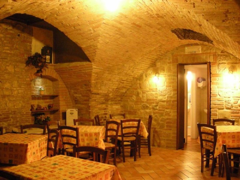 Commercial property in Montepulciano