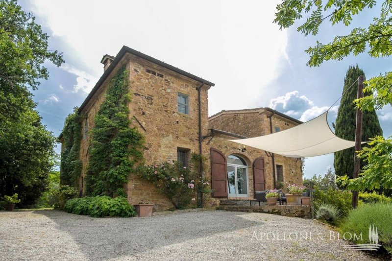 Klein huisje op het platteland in Montalcino