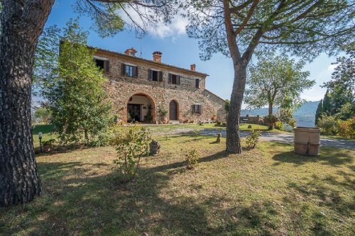 Farmhouse in Montepulciano