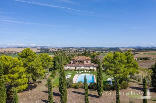 Farmhouse in Monteroni d'Arbia