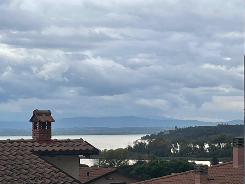 Maison individuelle à Passignano sul Trasimeno