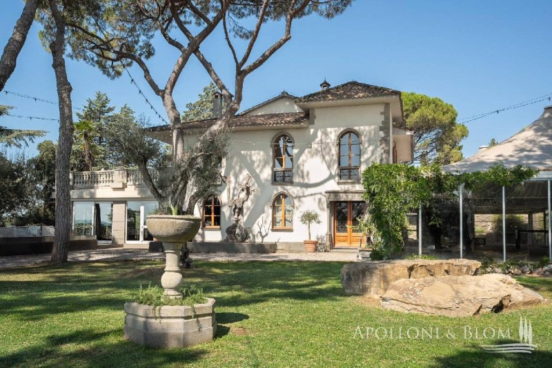 Villa en Passignano sul Trasimeno