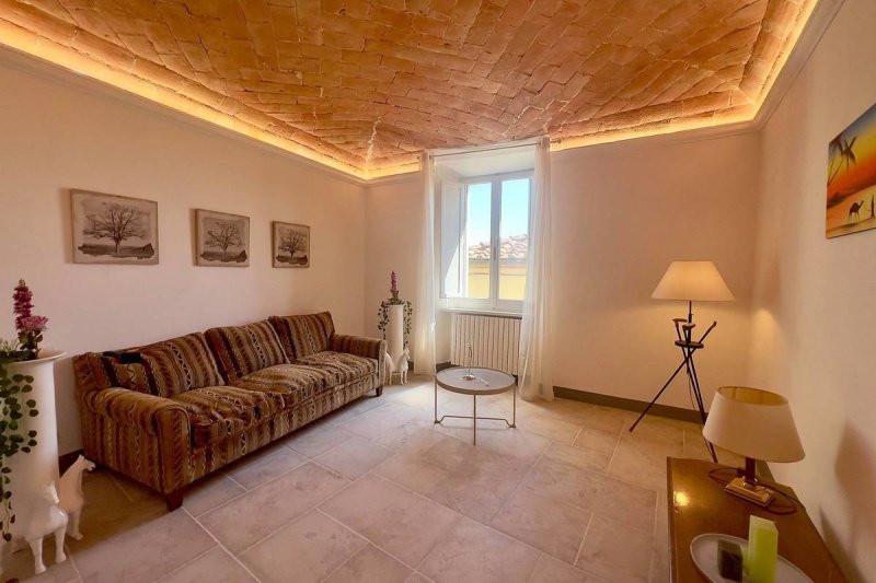 Apartamento en Cetona