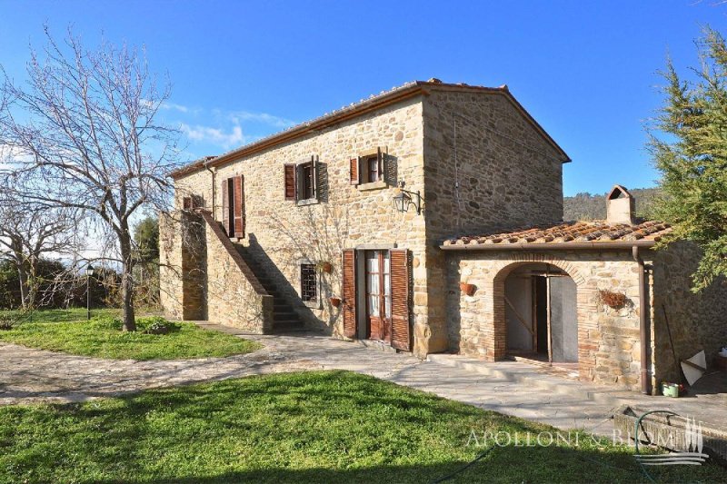 Farmhouse in Cortona