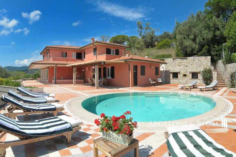 Villa in Portoferraio