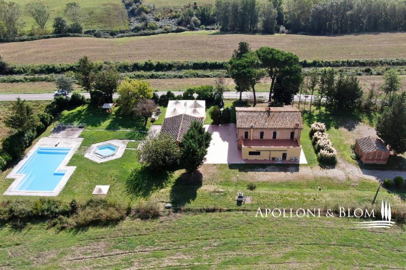 Villa a Montalcino