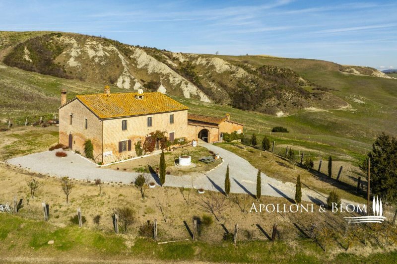 Moradia em Asciano