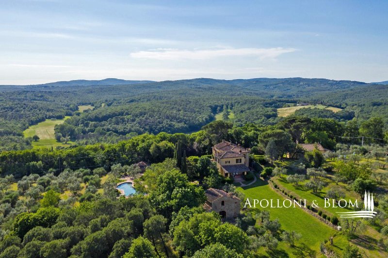 9 Bedrooms Villa for sale in Lucignano [807986] | Gate-away®