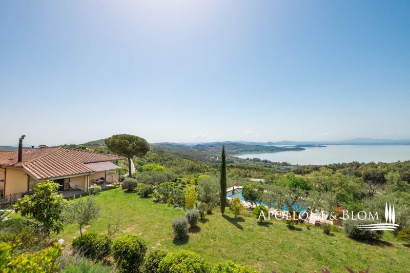 Villa en Passignano sul Trasimeno