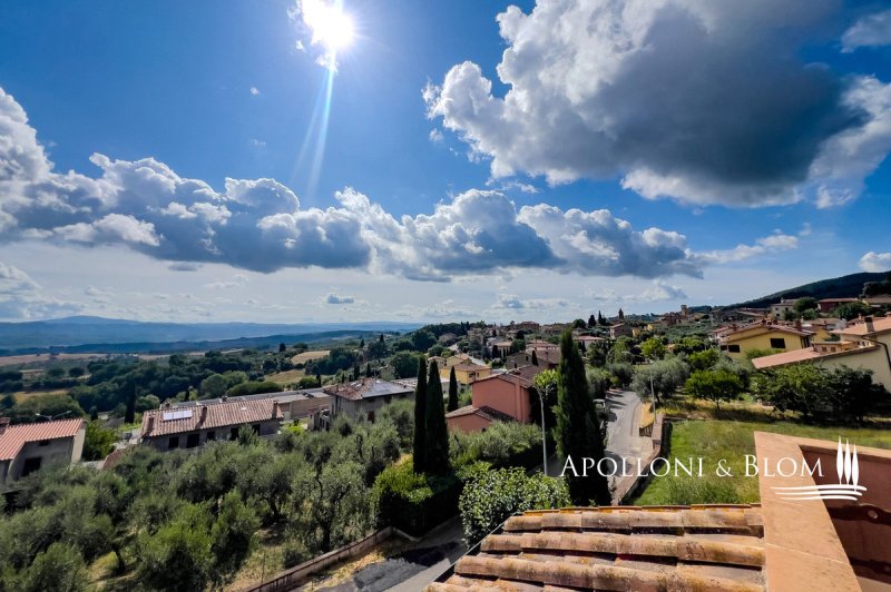 Apartment in Cetona