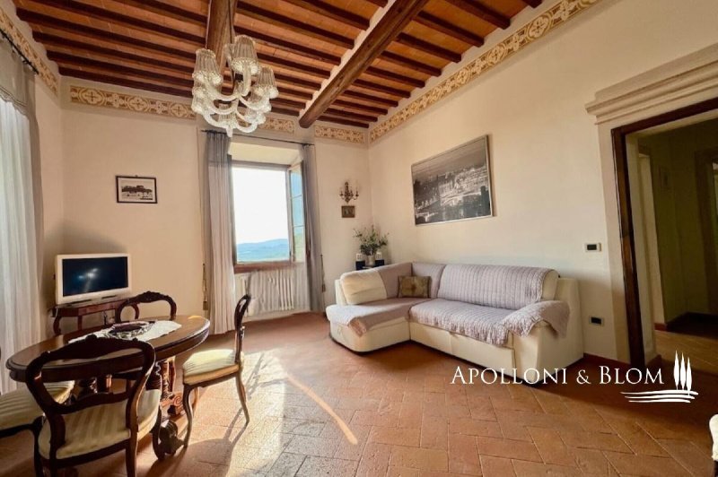 Apartamento en Poggibonsi