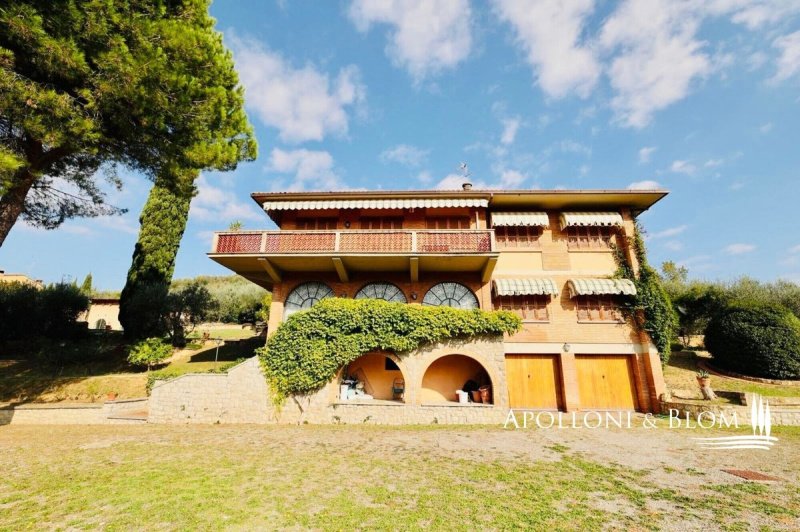 Villa i Poggibonsi
