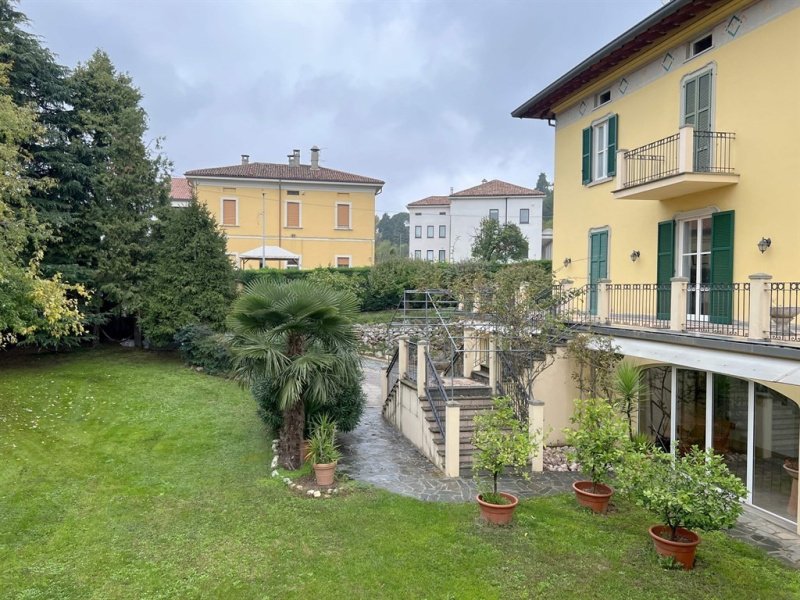 Villa à Bulciago