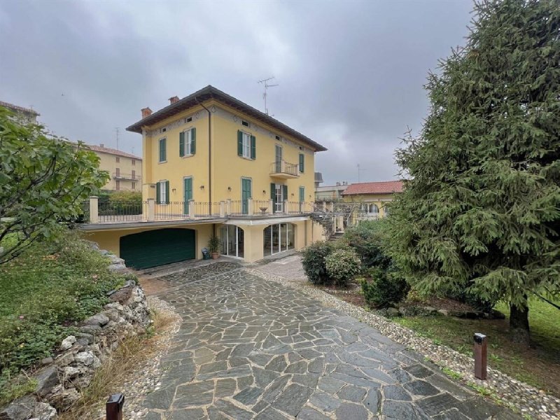 Villa à Bulciago