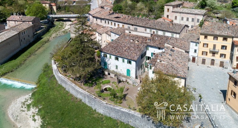 Casa histórica em Piobbico