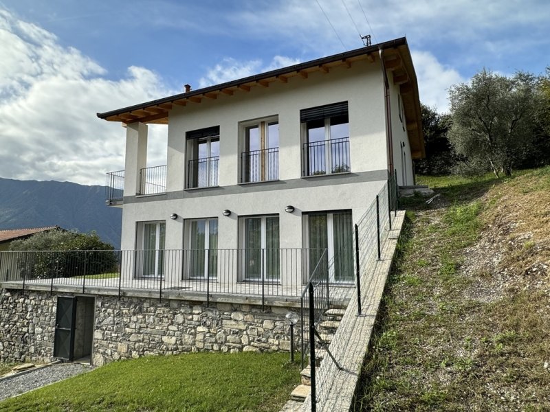 Apartment in Tremezzina