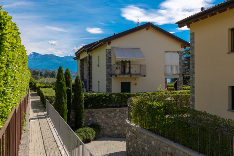 Apartamento em Tremezzina