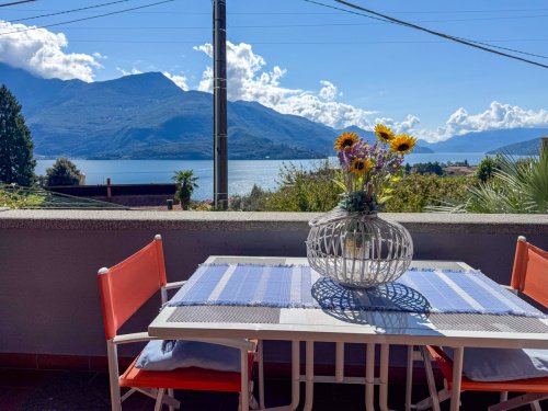 格拉韦多纳联合镇公寓