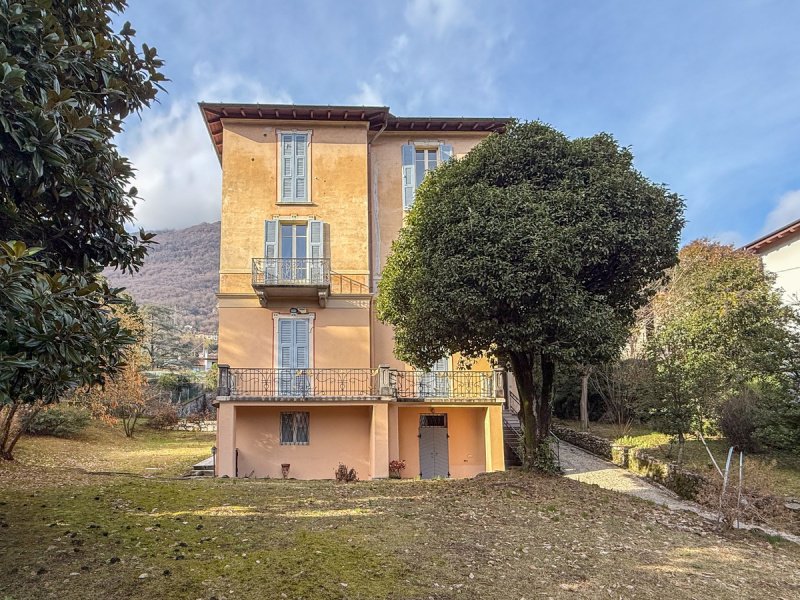 2 Bedrooms Apartment for sale in Tremezzina [805903] | Gate-away®