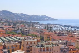 Historisk lägenhet i Sanremo