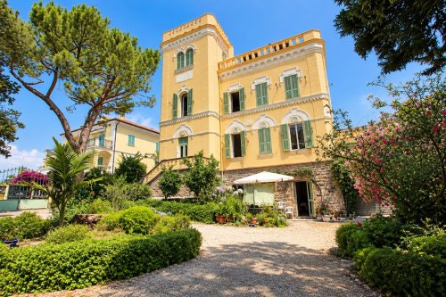 Château à Sanremo