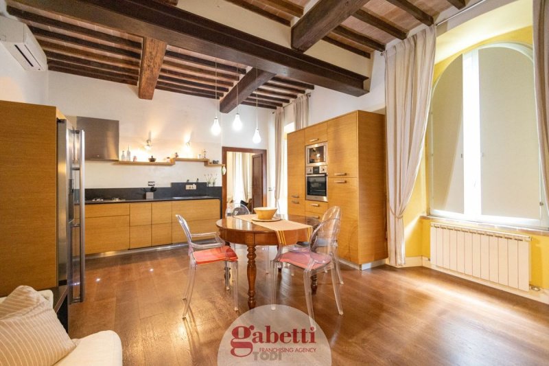 Apartment in Todi