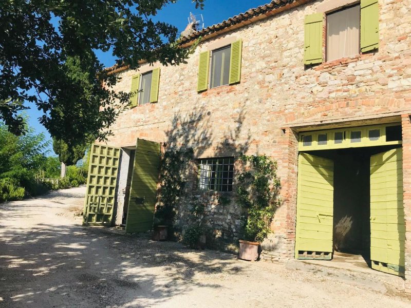 Semi-detached house in Avigliano Umbro