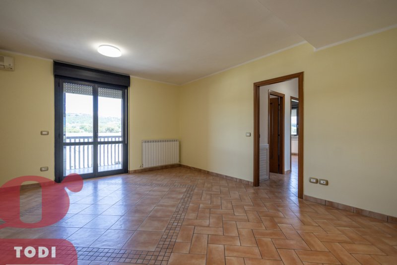 Lägenhet i Todi