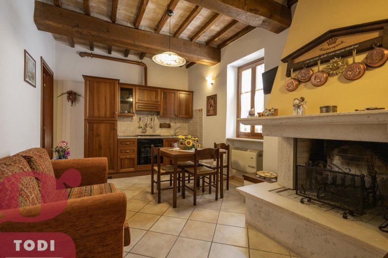 Apartamento em Massa Martana