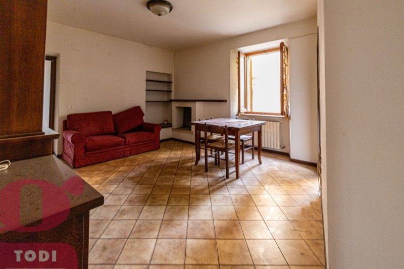 Apartamento em Todi