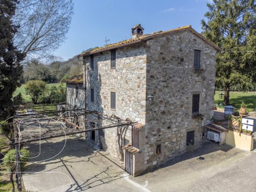 Casolare a Todi
