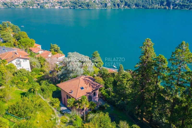 Вилла в Карате-Урио