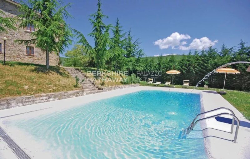 Casa independiente en Apecchio