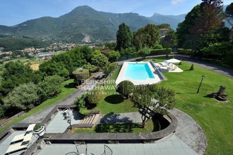 Villa en Camaiore